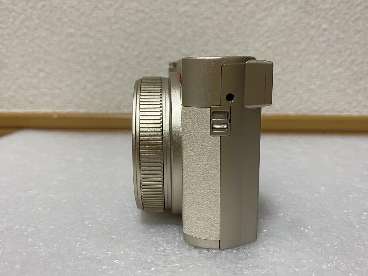 ◎Practical item◎ LEICA C-LUX typ No.1546 compact digital camera light gold! [v1212070754]