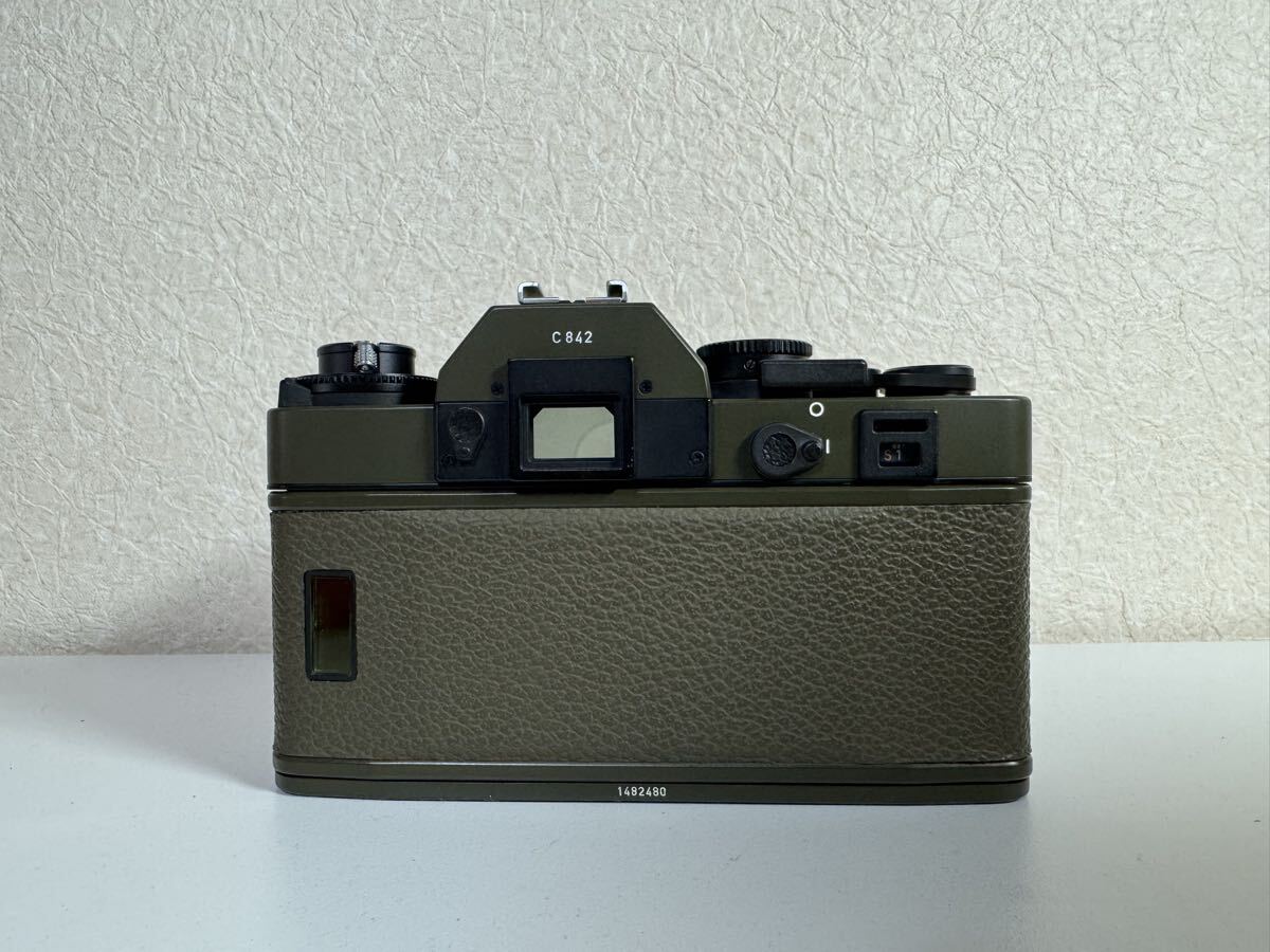 Leica R3 SAFARI Model SUMMICRON-R 50mm F2 Lens Set Olive Color [b1212524175]