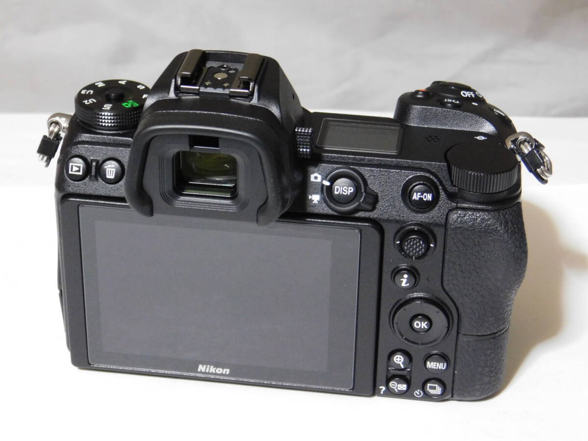Nikon Z6 Mirrorless Digital Camera [v1212908213]