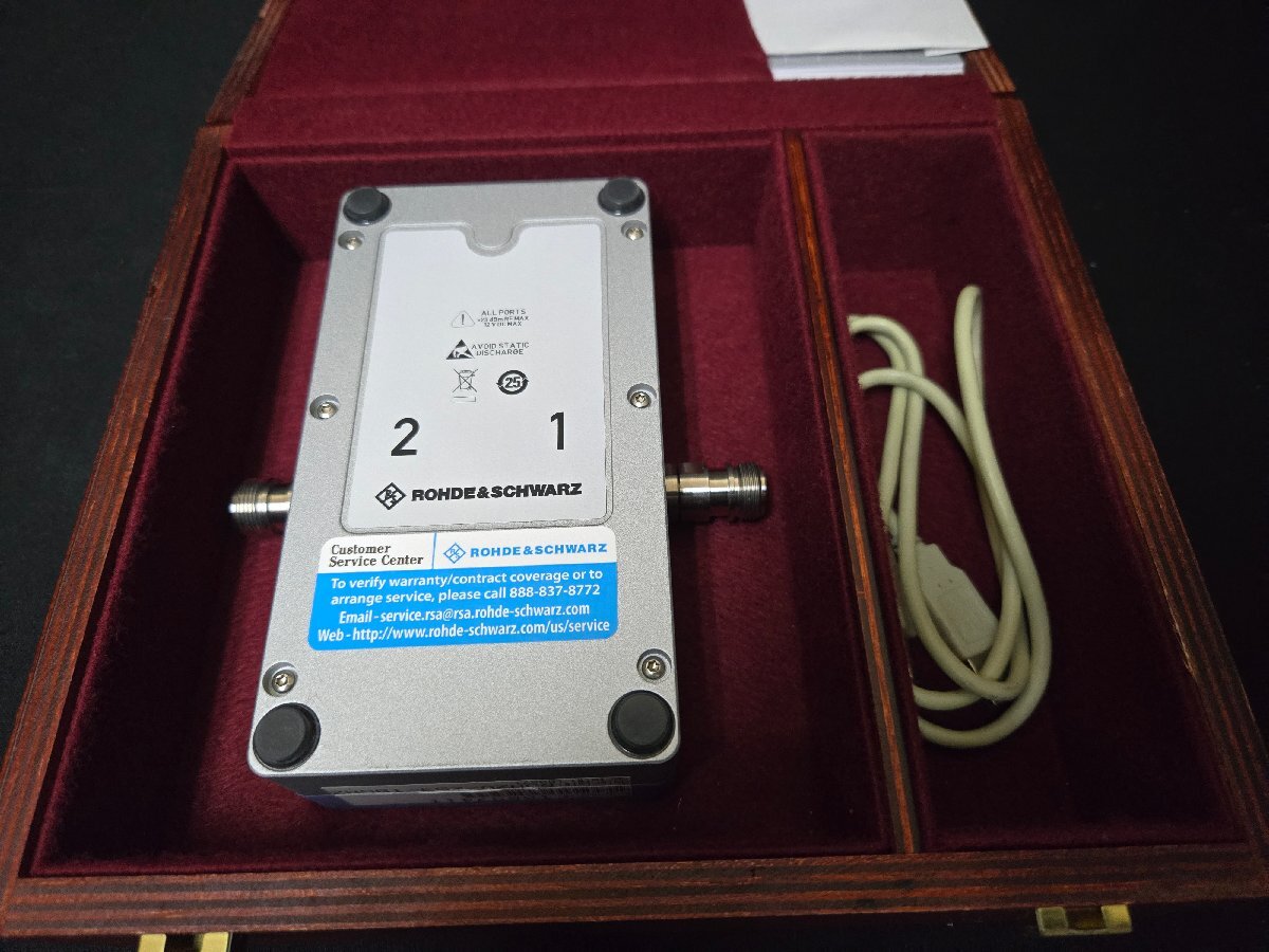 Rohde & Schwarz ZV-Z53 Calibration Unit 300kHz-18GHz [v1212968336]