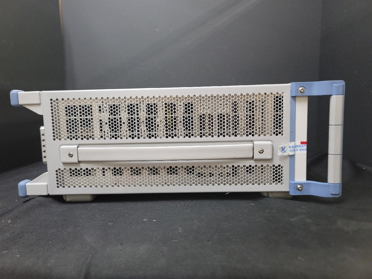 NBC R&S CMW500 Wideband Radio Communication Tester [g1213327932]