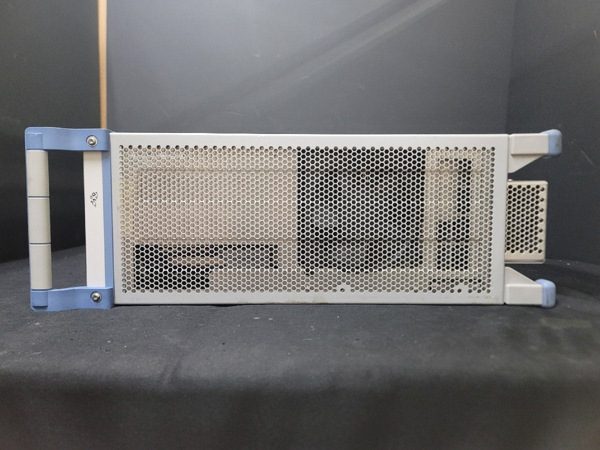 NBC R&S CMW500 Wideband Radio Communication Tester [v1213338964]