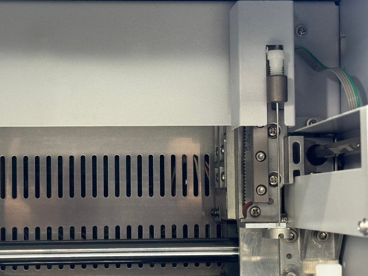 Shimadzu SIL-10Ai Liquid Chromatograph Autosampler [v1213738538]