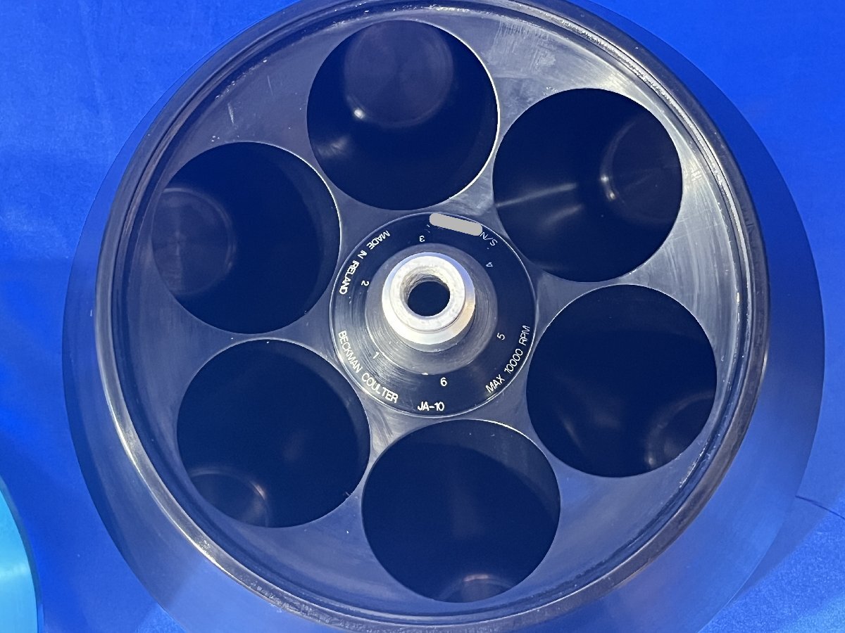 Beckman Coulter HP-30I High-Performance High-Speed Refrigerated Centrifuge [k1213744152]