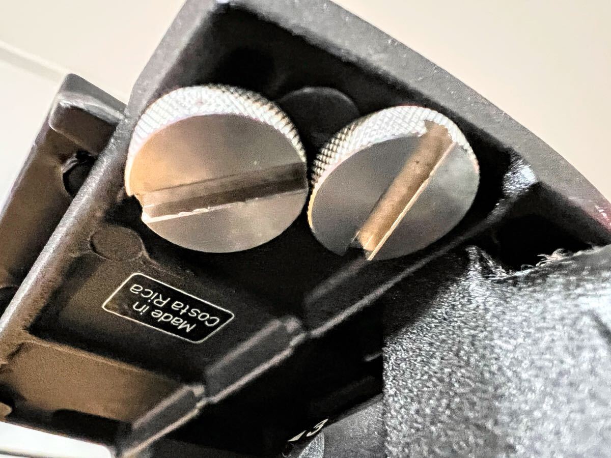 Sachtler FSB4 Aluminum Tripod for Broadcasting and Commercial Use [h1213594670]