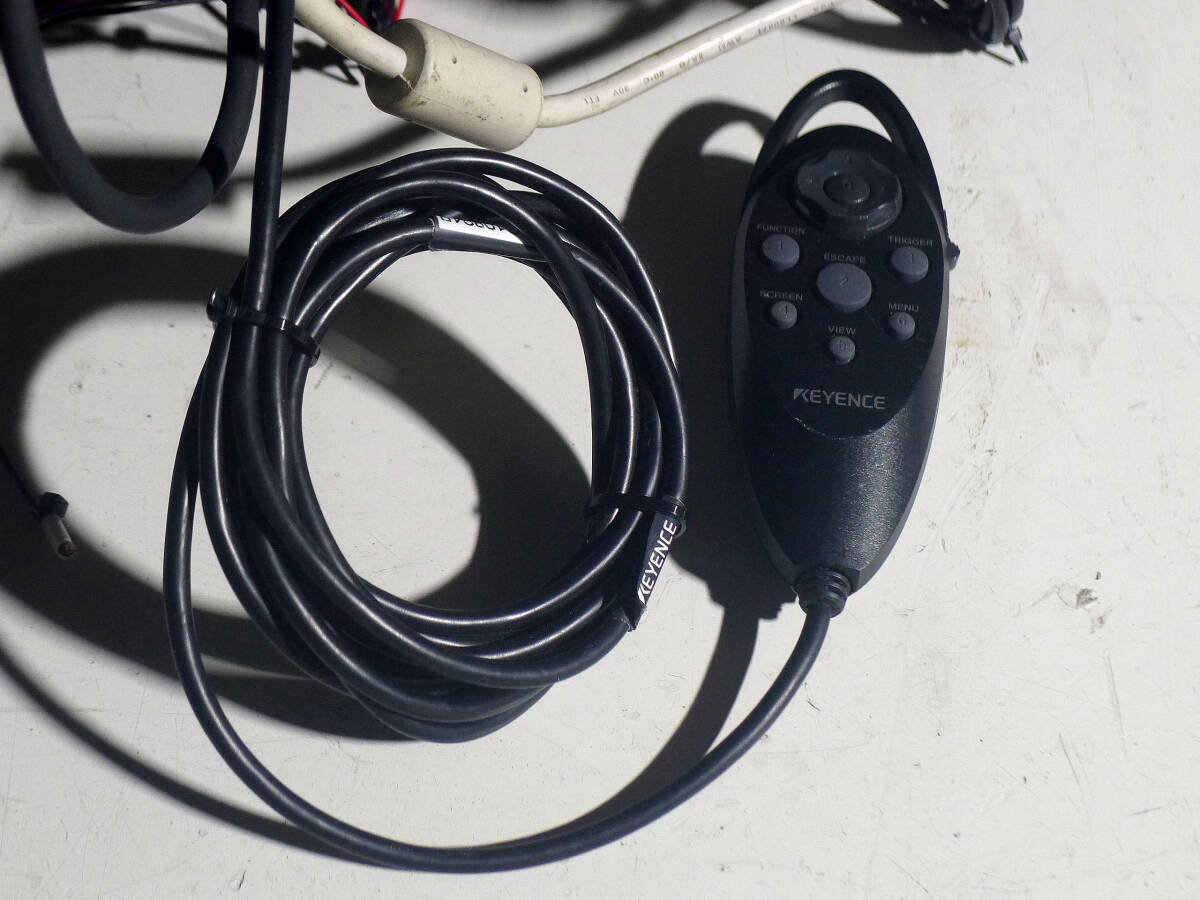 KEYENCE CV-200C Digital Image Processing System [c1213698206]