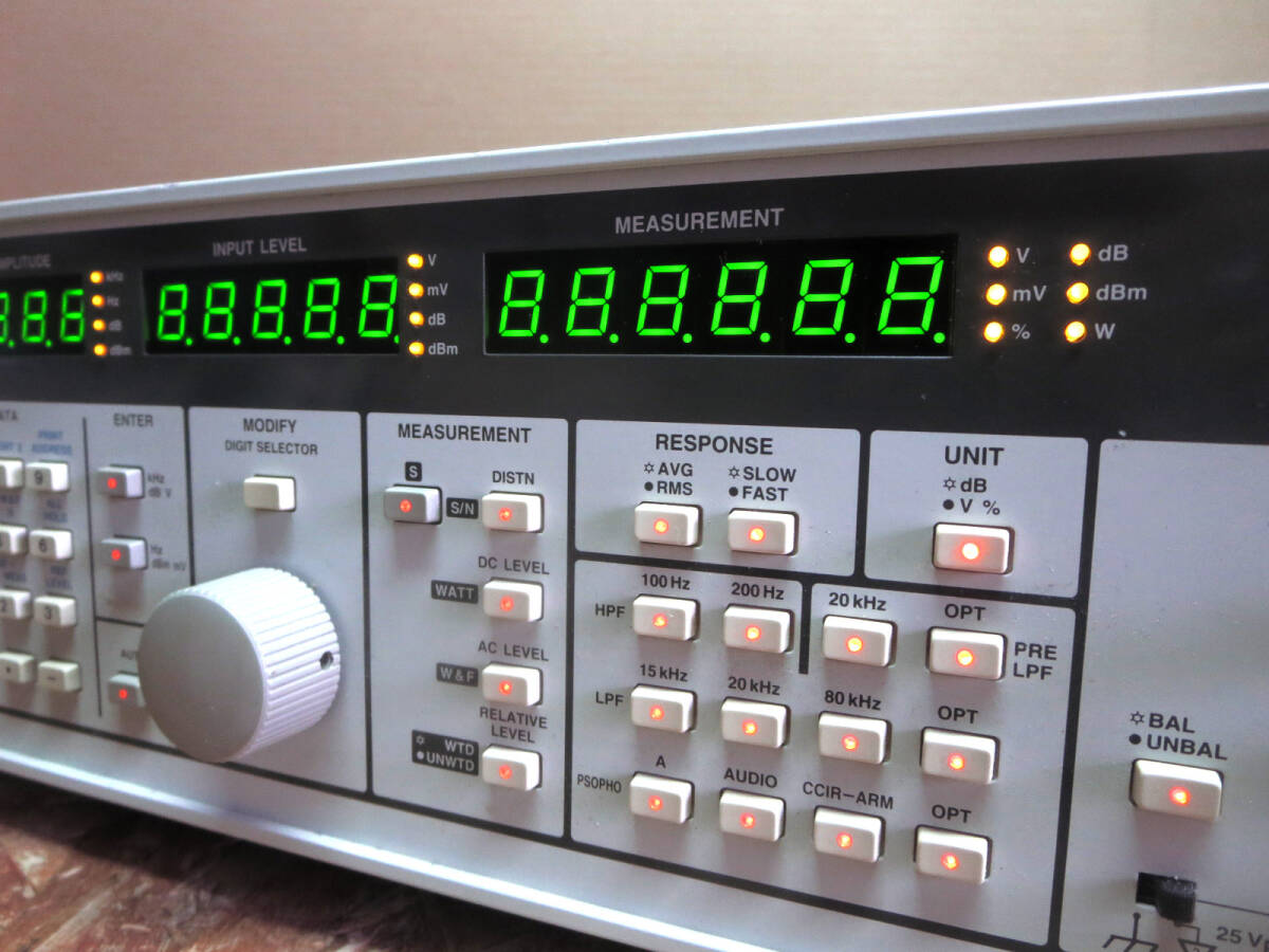 Panasonic VP-7723B Audio Analyzer [l1213840097]