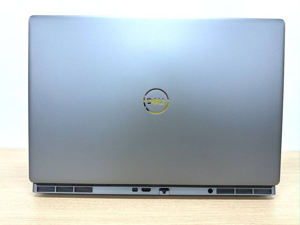 Precision 7760 Workstation Core i7-11850H Memory 32GB SSD 512GB NVIDIA Quadro RTX A3000 [x1214021757]