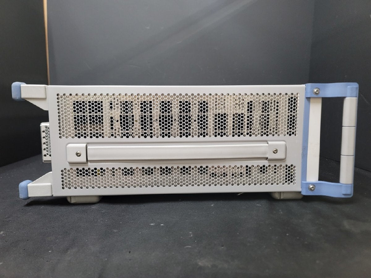 NBC R&S CMW500 Wideband Radio Communication Tester [c1214327252]