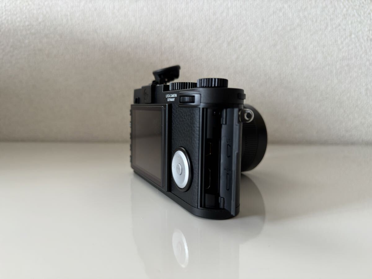 Leica Camera [b1214427560]