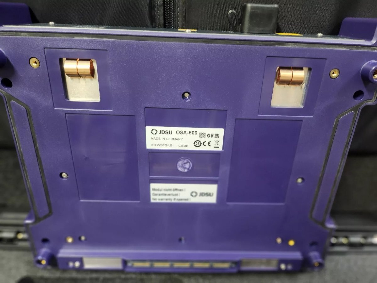 VIAVI JDSU MTS-8000 Scalable Multi Test Platform with C8300 and OSA-500 Module [v1214820489]