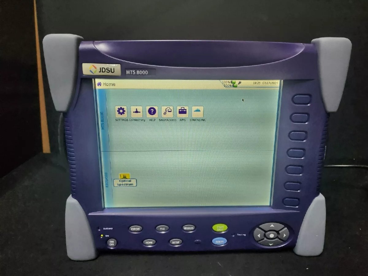 VIAVI JDSU MTS-8000 Scalable Multi Test Platform with C8300 and OSA-500 Module [v1214820489]