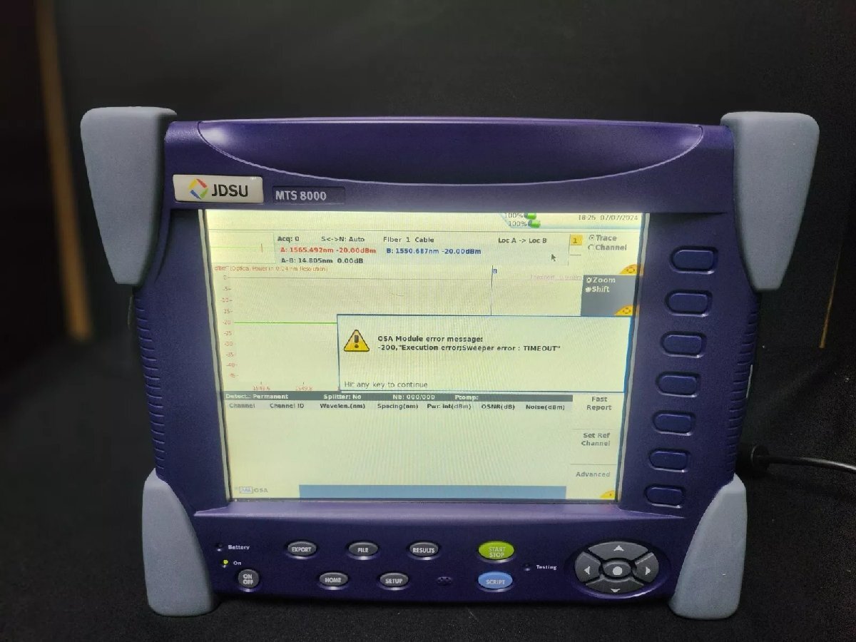 VIAVI JDSU MTS-8000 Scalable Multi Test Platform with C8300 and OSA-500 Module [v1214820489]