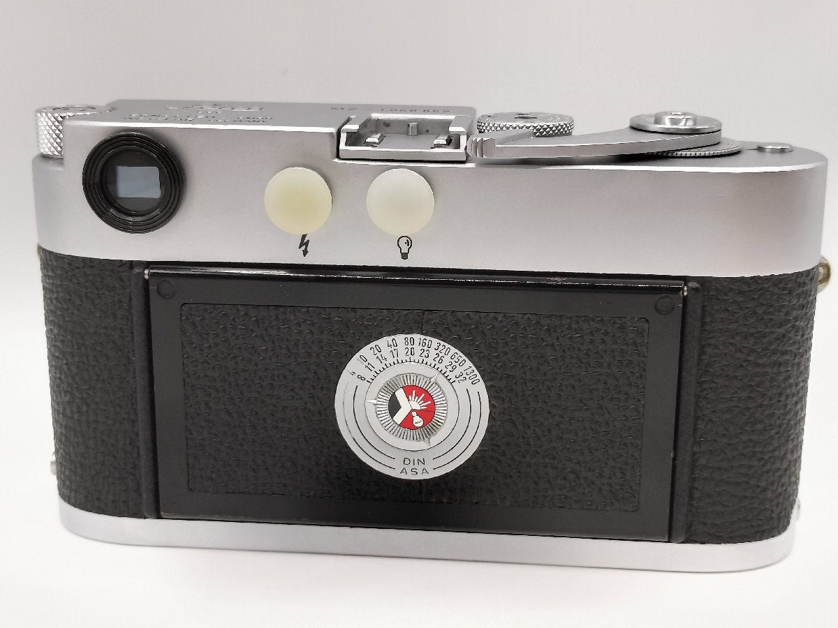 Leica M2 Silver Rangefinder Film Camera Body Optical Equipment [t1214974771]