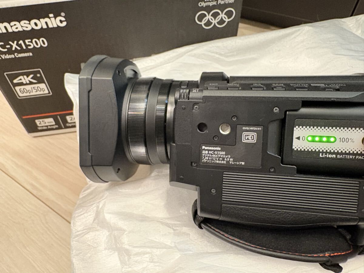 Panasonic HC-X1500 4K Professional Video Camera [x1215578975]
