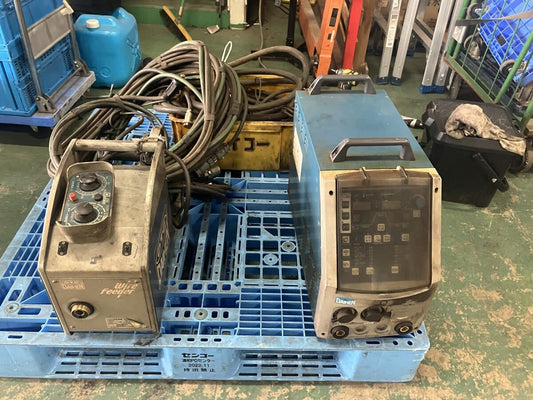 DAIHEN DM350 Welding Machine Semi-Automatic Digital Auto Inverter 3-Phase 200V [r1215766947]