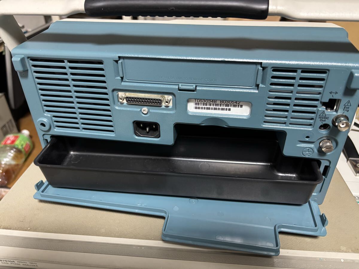 Tektronix TDS3034B 300MHz Oscilloscope [m1216052380]