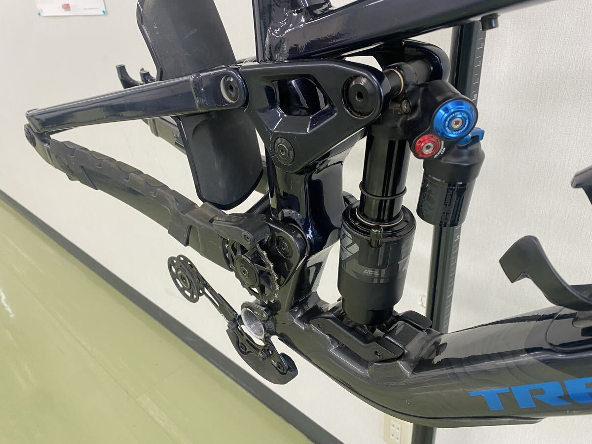 TREK SLASH 8 GEN 6 Frame ML Size [w1216157207]