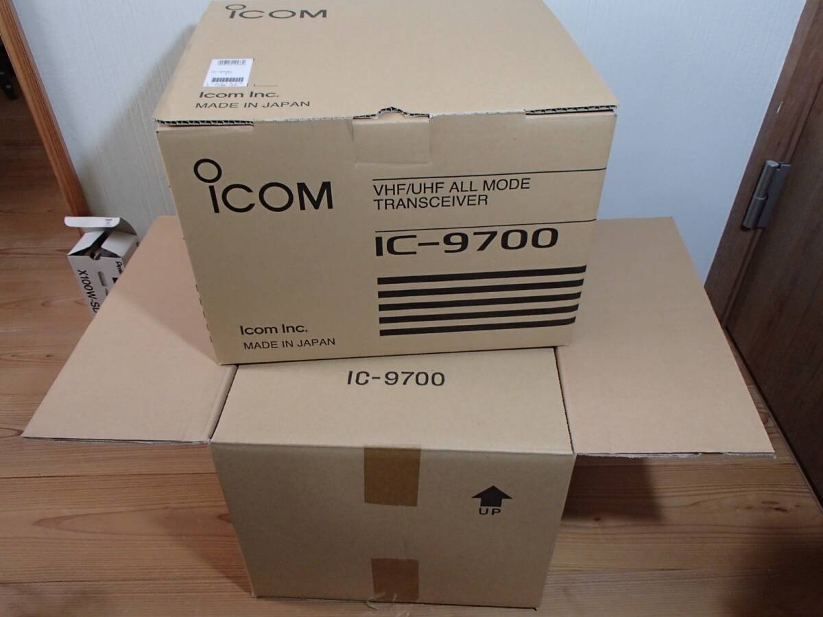 ICOM IC-9700 50W Transceiver [d1216321924]