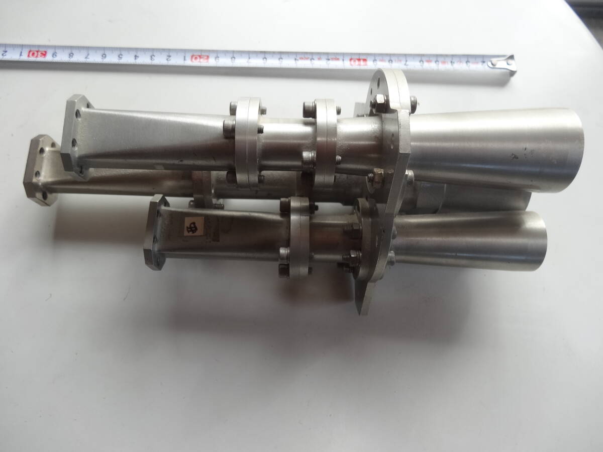 Horn Antenna Triple Ultra Rare BS Broadcasting Satellite Transmitting Antenna [j1216410676]