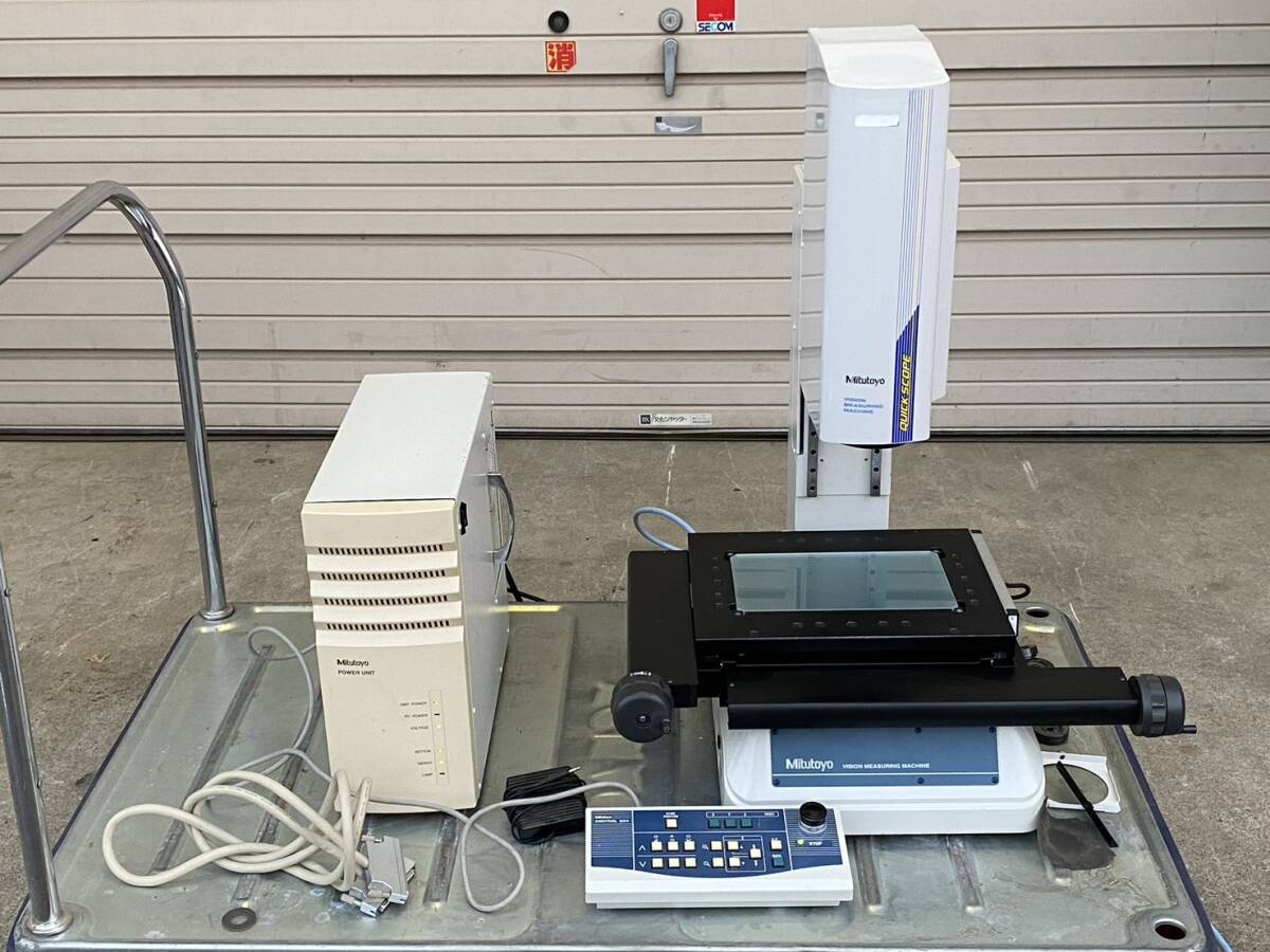 MITUTOYO QS-L2010Z Manual Stage Image Measuring Machine [k1216670495]