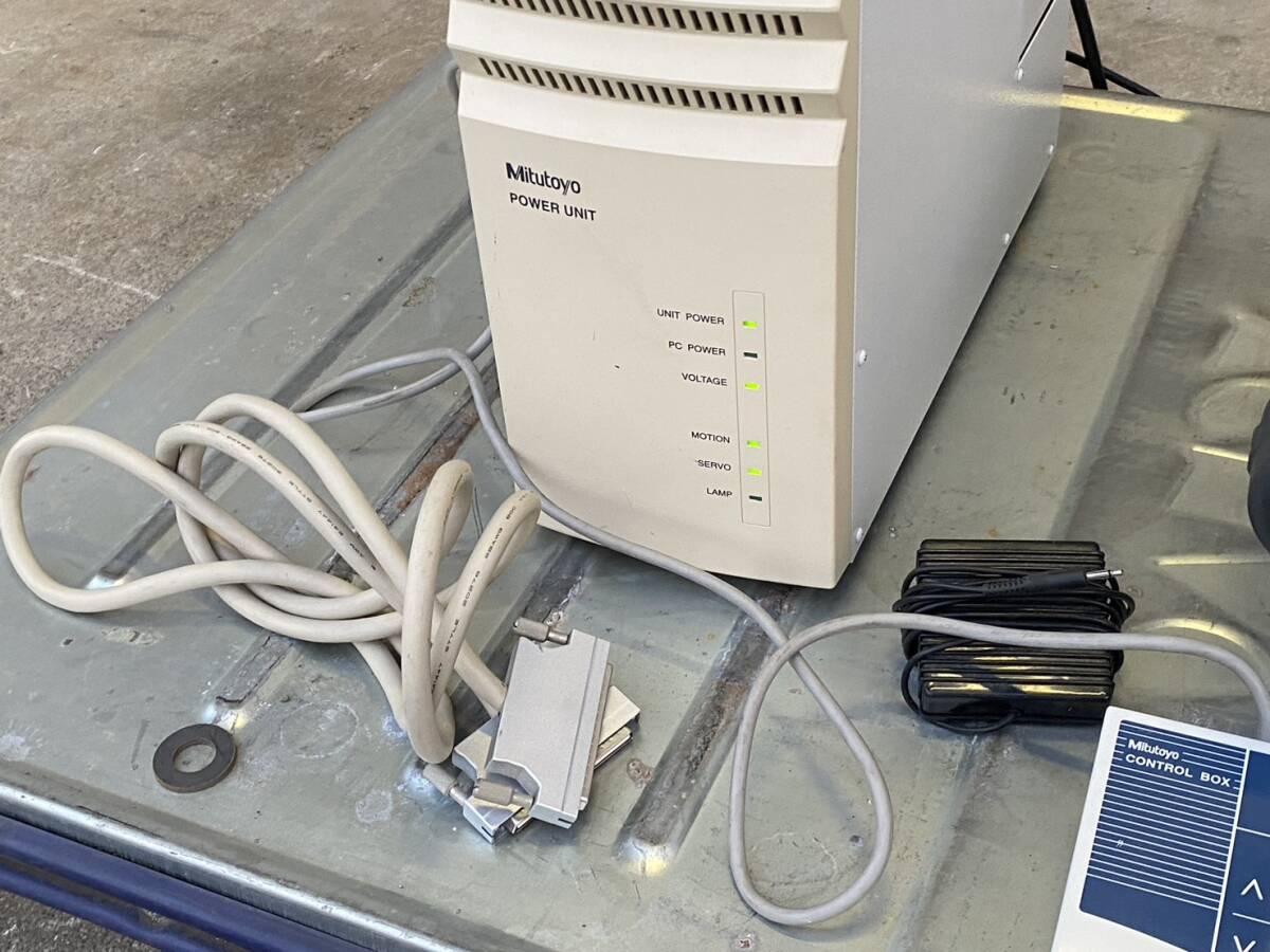 MITUTOYO QS-L2010Z Manual Stage Image Measuring Machine [k1216670495]