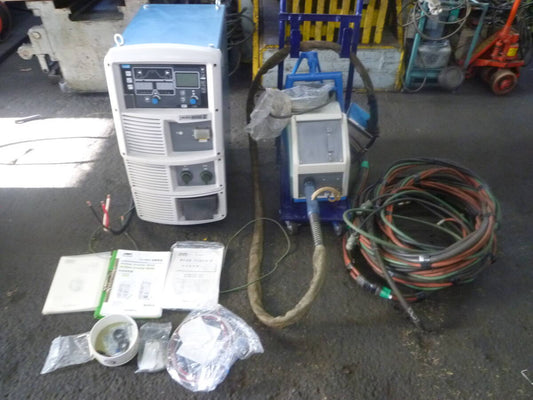 Daihen Welbee Inverter M500 II CO2/MAG Welder [v1217115136]