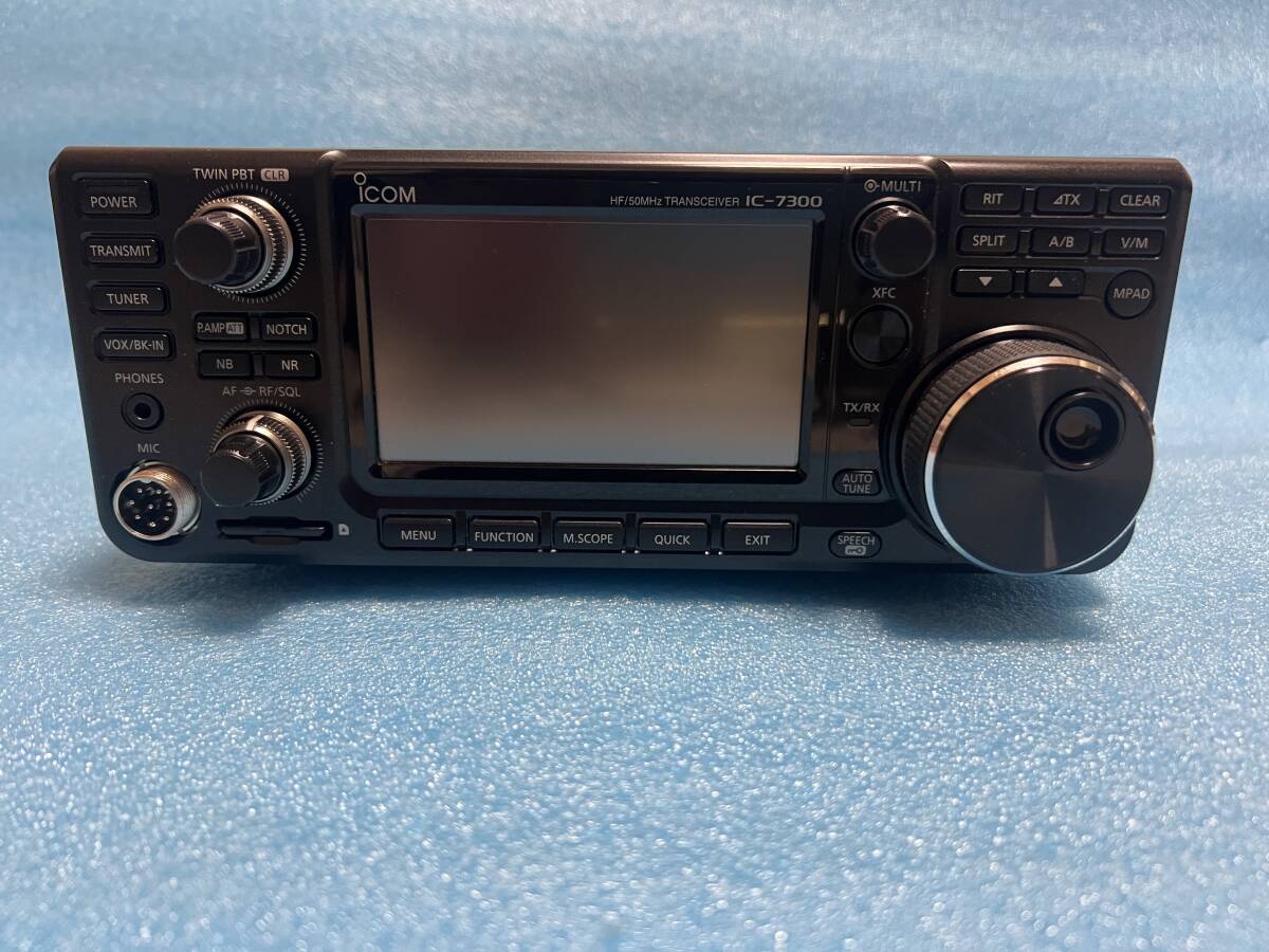 ICOM IC-7300M Radio [x1217708300]