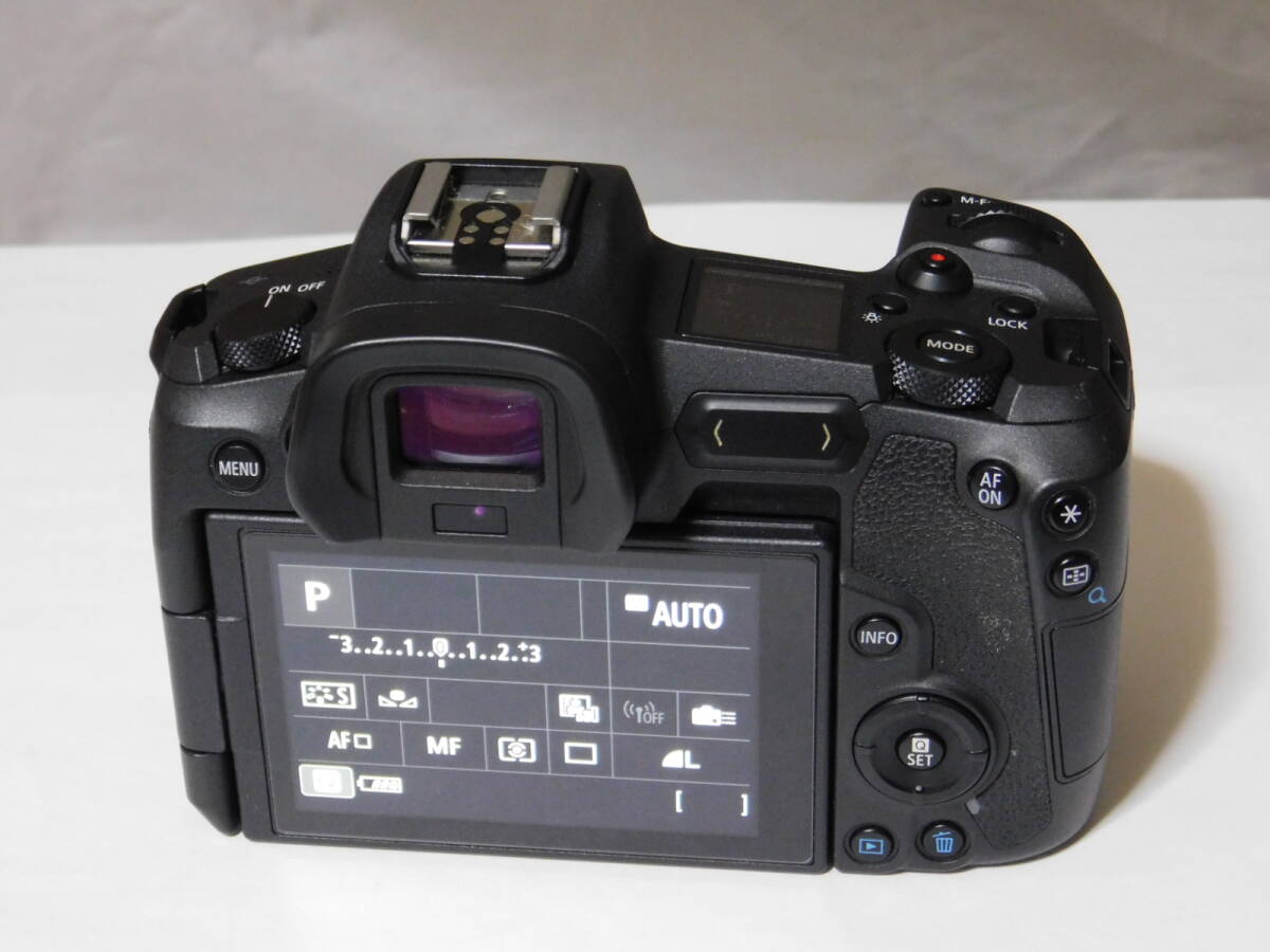 Canon EOS R Mirrorless Digital Camera for Astronomical Imaging [u1217744859]