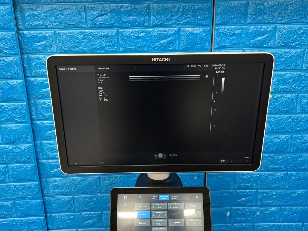 Hitachi FUTUS Ultrasound Diagnostic System [q1219145571]