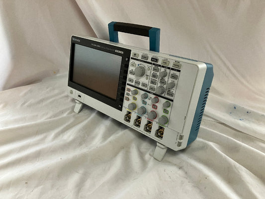 Tektronix TBS2104 Bench Top Oscilloscope 100MHz 1GS/s [j1219146872]