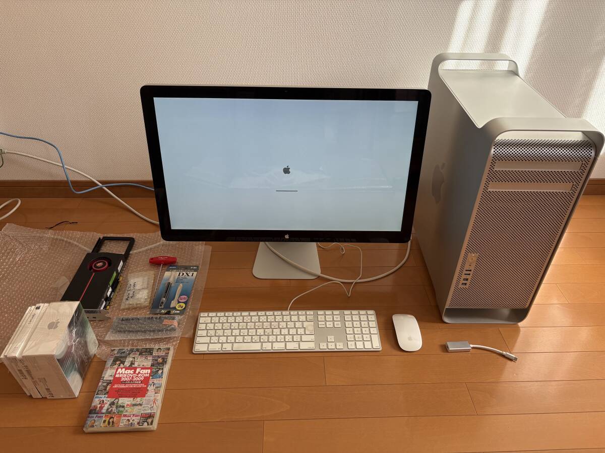 Apple MacPro MC561J/A Mid 2010 Desktop Xeon X5680 12-Core 32GB SSD 1.5TB HDD 7TB NVIDIA GeForce 680 BD Drive [h1219290213]