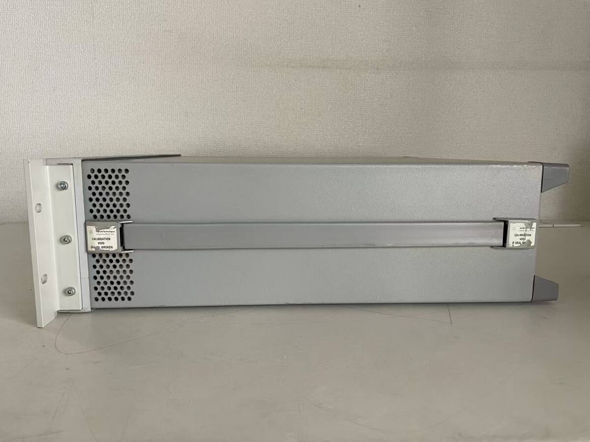 HEWLETT PACKARD E4432B ESG-D Digital RF Signal Generator [d1219342224]