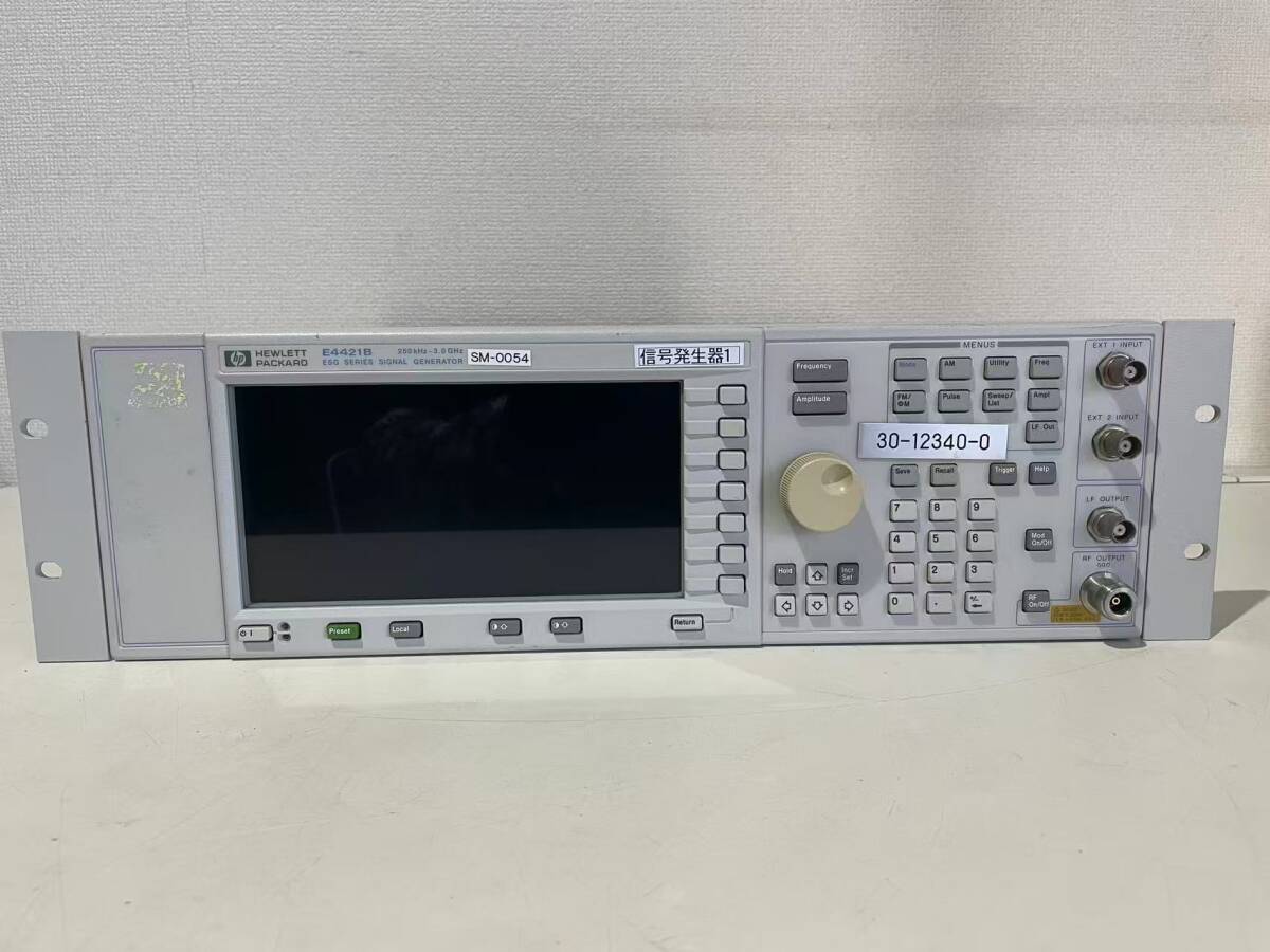 HP E4421B ESG Analog RF Signal Generator 250kHz-3GHz [l1219343126]