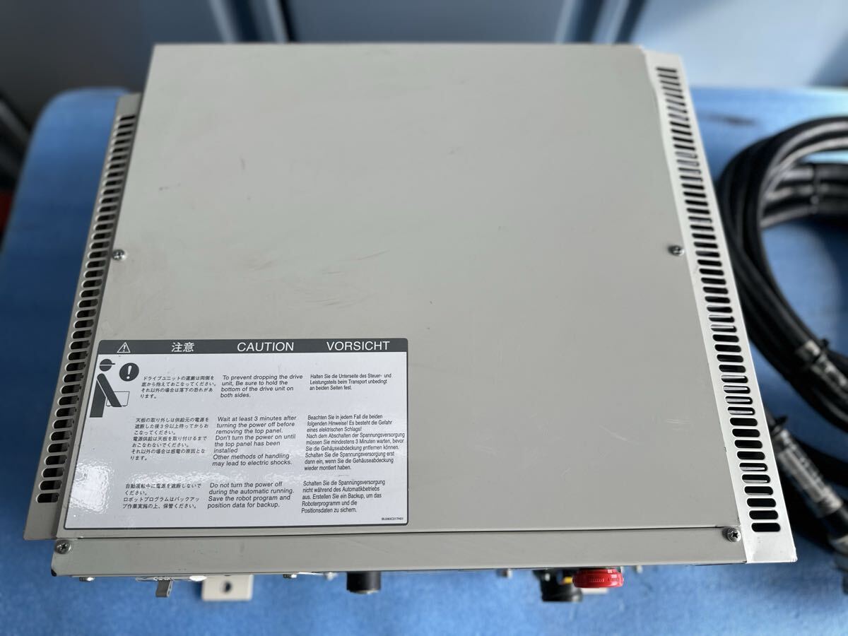 Mitsubishi CR2B-574-S10 Robot Controller [x1219597248]