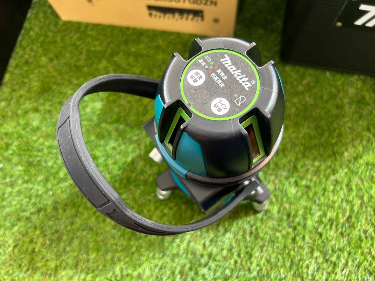 Makita SK507GDZN Rechargeable Indoor/Outdoor Tracking Marker with Case [j1220077606]
