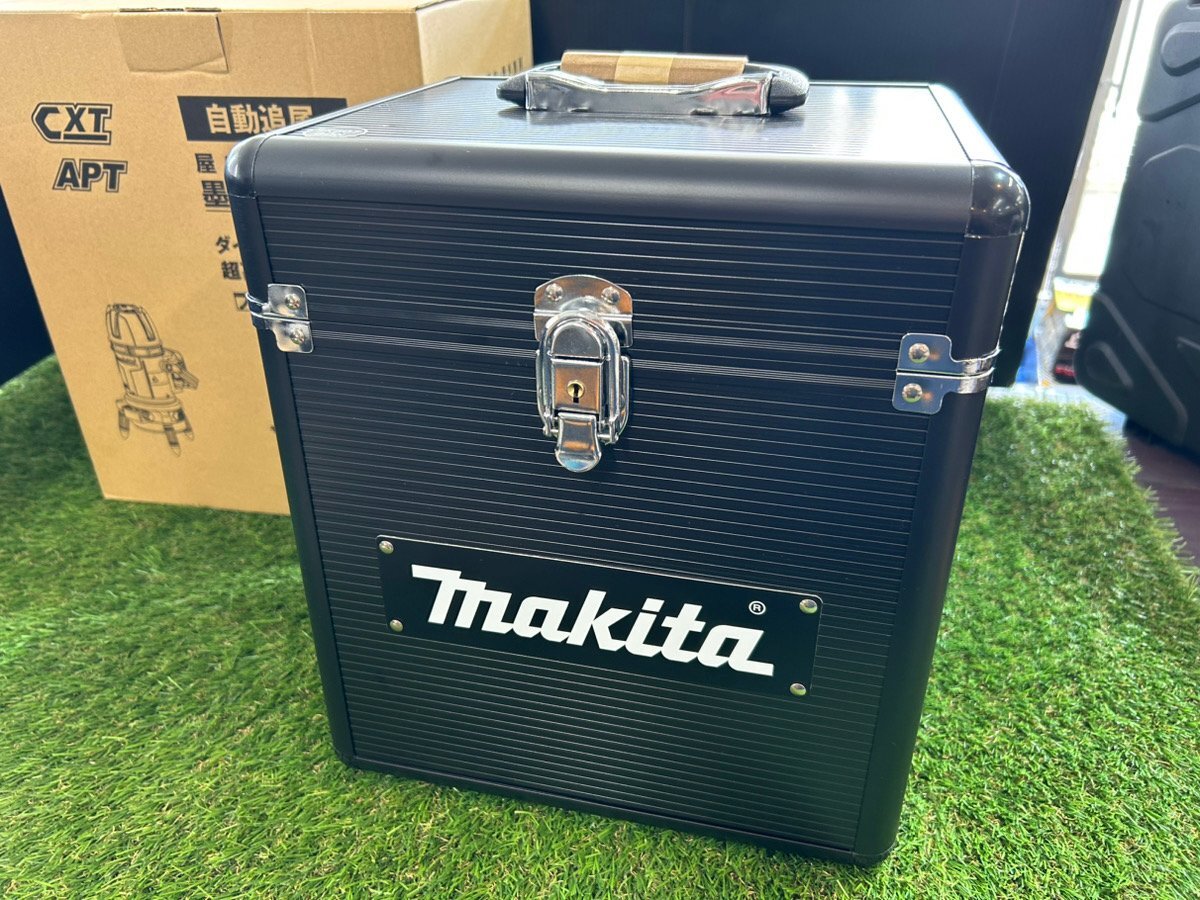 Makita SK507GDZN Rechargeable Indoor/Outdoor Tracking Marker with Case [j1220077606]