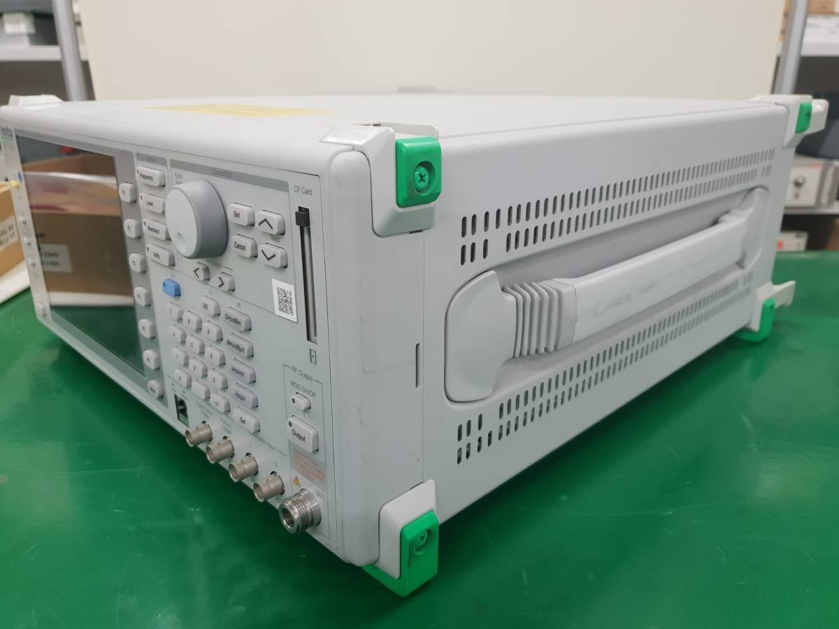 Anritsu MG3700A Vector Signal Generator 3GHz [n1220192775]