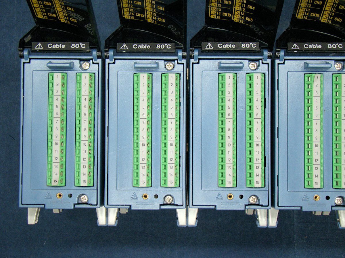 Yokogawa MX100 DAQMASTER Series Data Acquisition Unit [r1220332695]