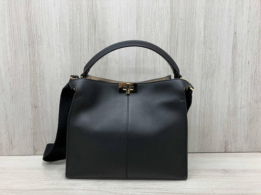 Fendi Peekaboo X-Light Medium Shoulder Bag Black [r1220606640]