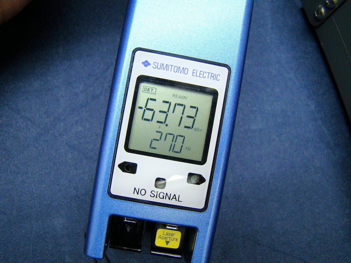 Sumitomo Electric FDT-2FS Optical Fiber Identifier 900-1700nm with Power Meter SC 1310/1490/1550nm Visible Light Source 650nm [1220723422]