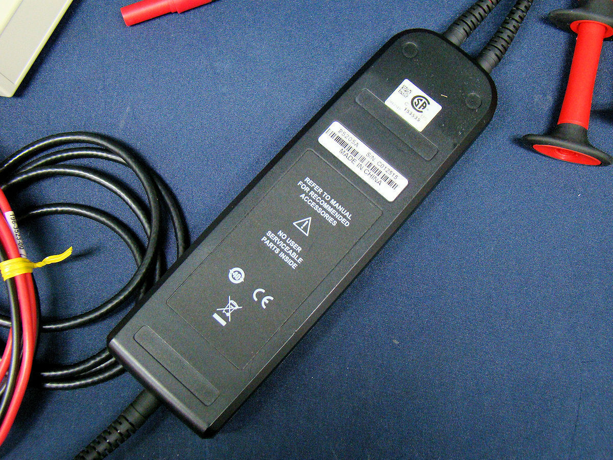 Tektronix P5205A High Voltage Differential Probe 100MHz 1300V [f1221023755]