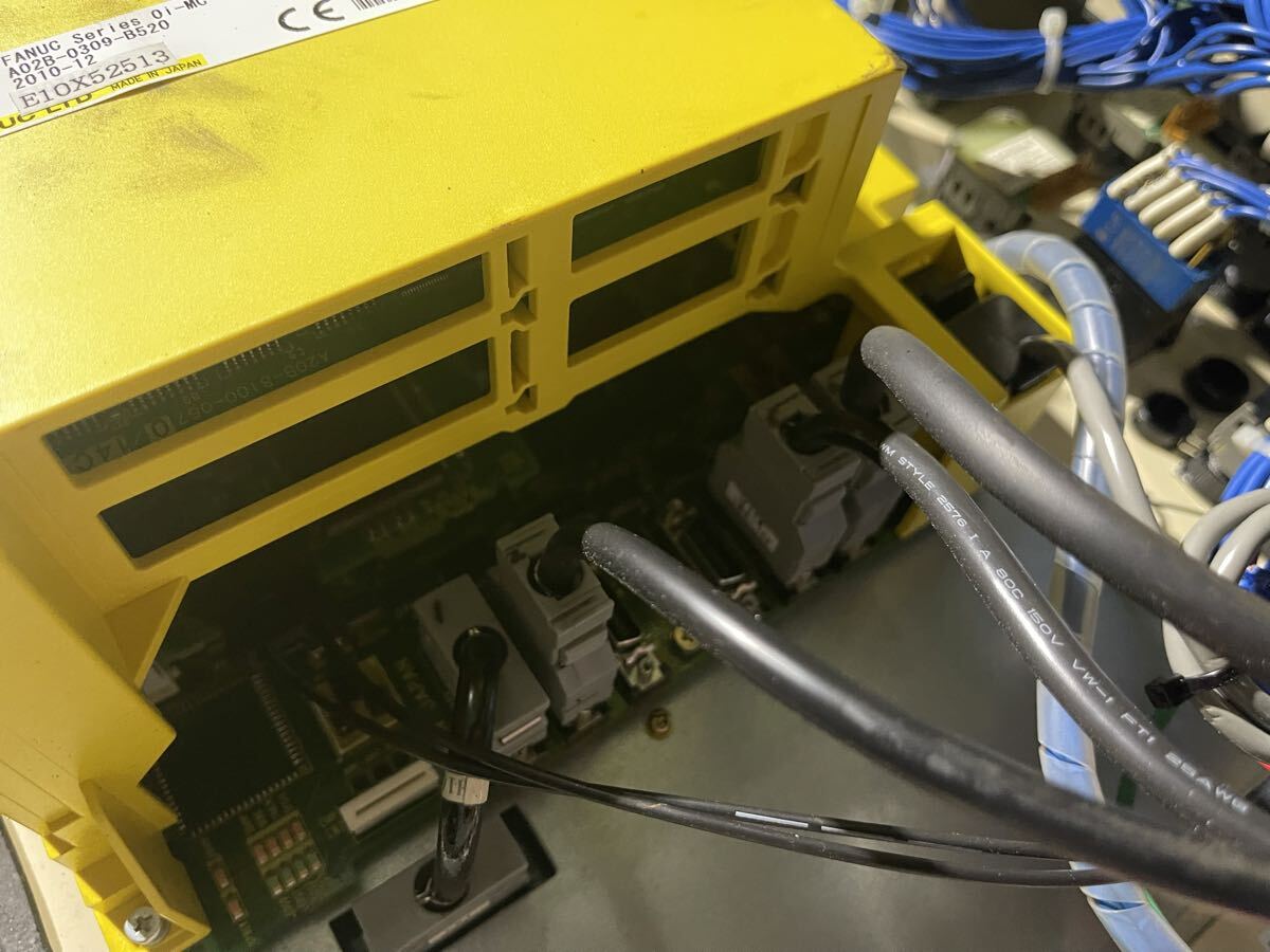 FANUC 0i-MC A02B-0309-B520 System Unit [1221038836]