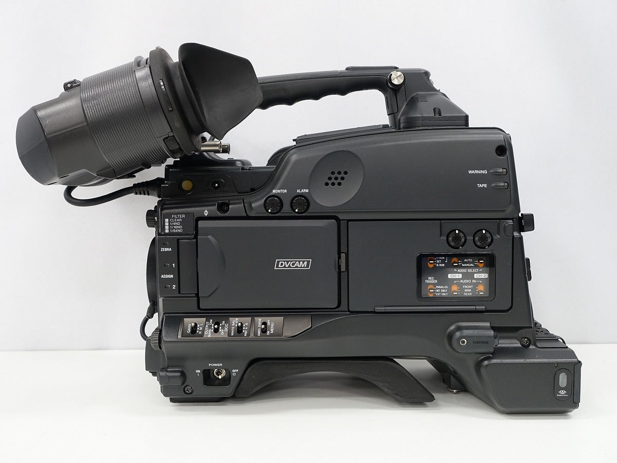 Sony DSR-450WS DVCAM Camcorder with DXF-801 Viewfinder [d1221545259]