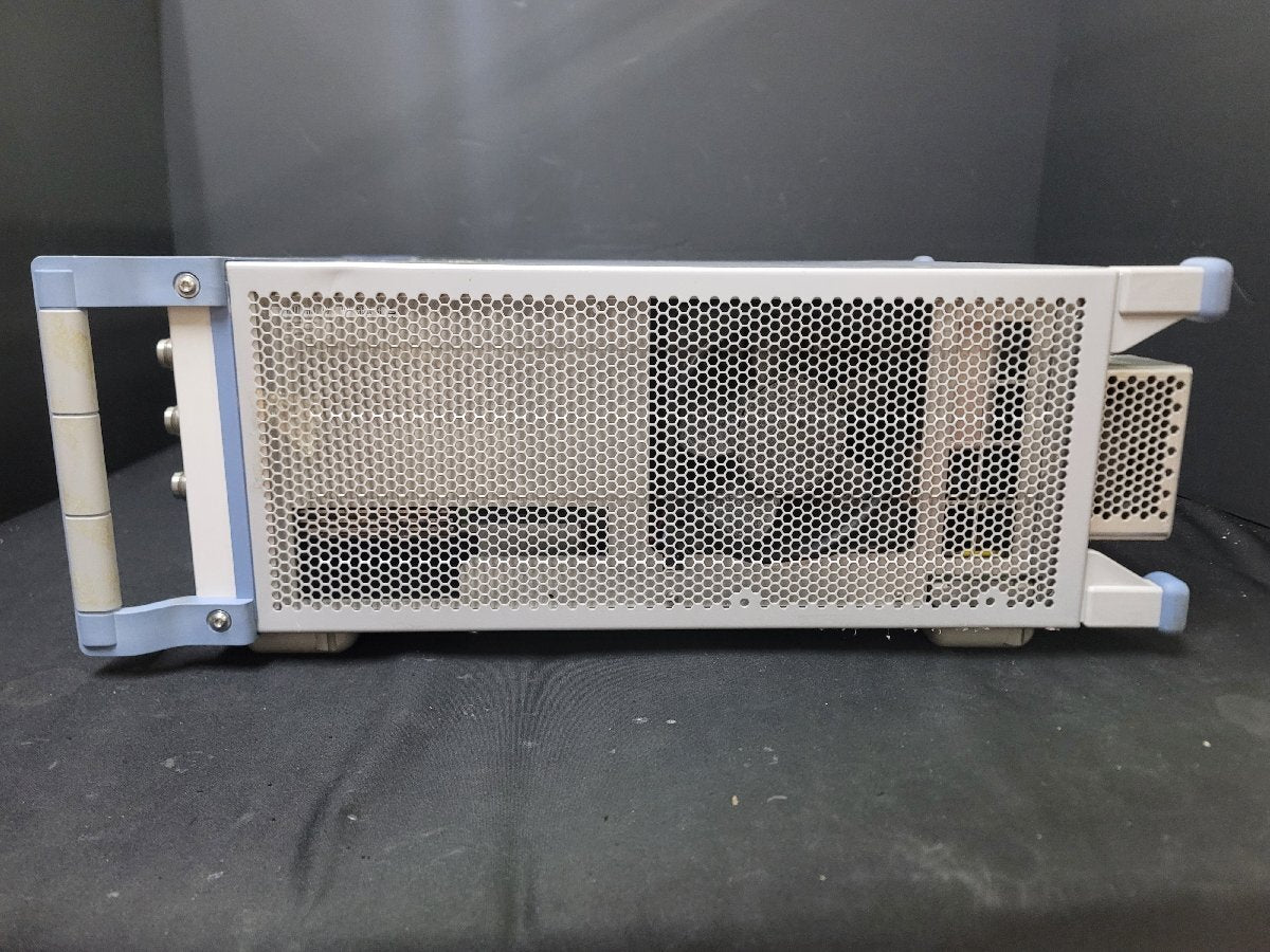 Rohde & Schwarz CMW500 Wideband Radio Communication Tester [v1221831818]