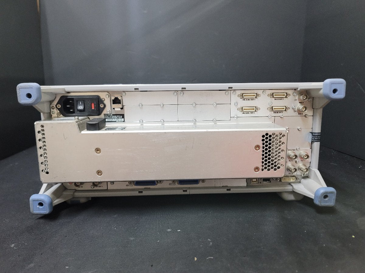 Rohde & Schwarz CMW500 Wideband Radio Communication Tester [v1221831818]