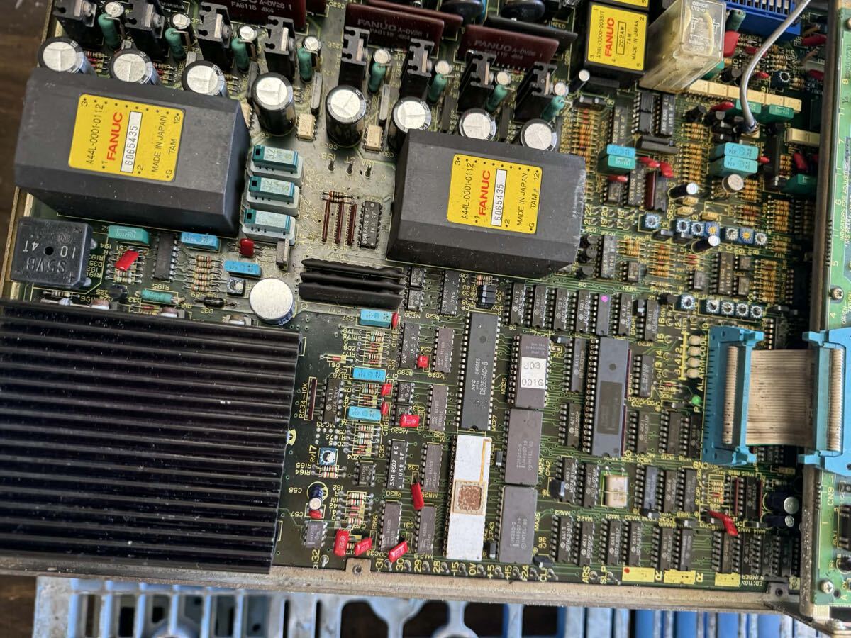 Fanuc A06B-6044-H112 AC Spindle Servo Unit [v1221866427]