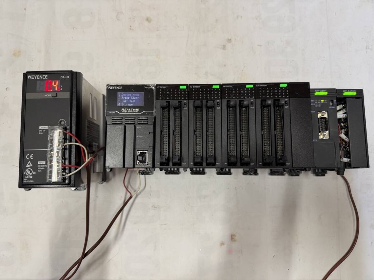 Keyence KV-7500 Power Supply Unit with CA-U4/KV-SIR32XT 4/KV-B16XC2 Programmable Logic Controller [k1222688176]