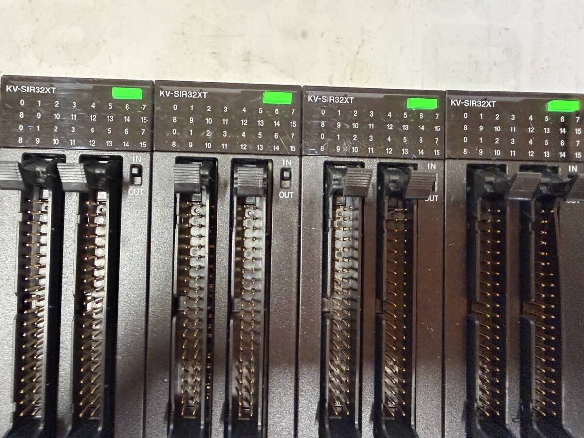 Keyence KV-7500 Power Supply Unit with CA-U4/KV-SIR32XT 4/KV-B16XC2 Programmable Logic Controller [k1222688176]