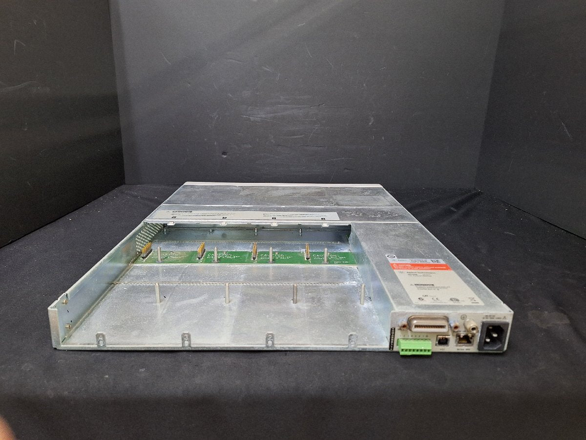 Agilent N6700B Low Profile MPS Modular Power System Mainframe 400W 4-Slot (for parts or not working) [e1223392050]
